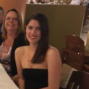 Meet your Posher, Michaela